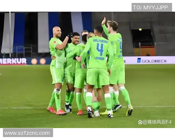 沃尔夫斯堡大胜勒沃库森,坐稳积分榜前列,展现强势实力 沃尔夫斯堡大胜勒沃库森,坐稳积分榜前列,展现强势实力